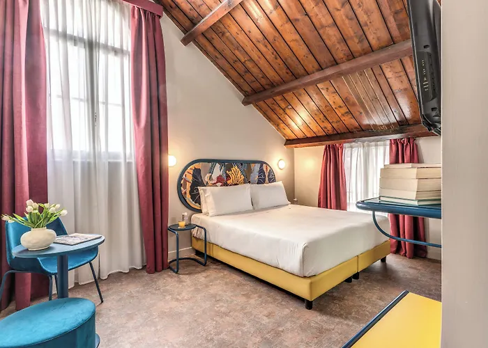 Xx Settembre Hotel